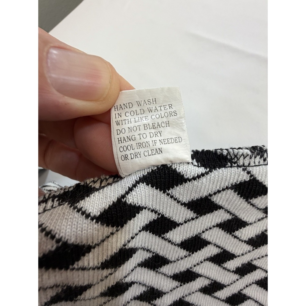Kontrol Women M Black White Geometric Knit Skater Circle Short Skirt Zip SK13482 - Picture 8 of 8